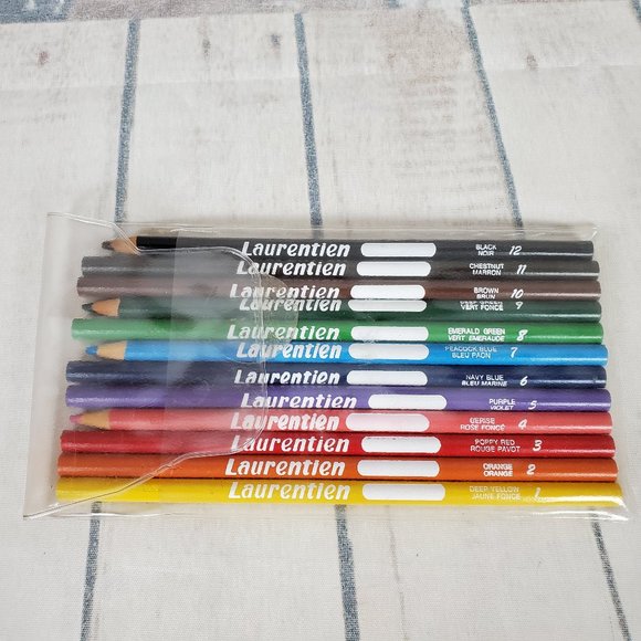 Vtg Laurentien Pencil Crayons 12 Pack Set Canada